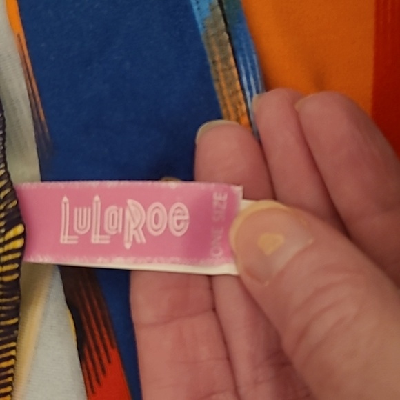 LulaRoe Mickey Mouse/Disney Legging OSFM - Picture 5 of 5